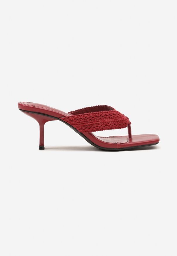 Renee - Bordowe Klapki na Obcasie Szpilce w Stylu Japonek Ravzeki. Okazja: na co dzień. Nosek buta: otwarty. Kolor: czerwony. Materiał: jeans. Obcas: na obcasie. Styl: elegancki, casual. Wysokość obcasa: średni