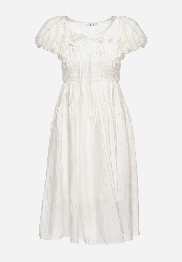 Born2be - Jasnobeżowa Rozkloszowana Sukienka z Bufiastymi Rękawami i Marszczoną Górą Vikkasha. Okazja: na co dzień. Kolor: beżowy. Typ sukienki: proste. Styl: elegancki, casual, retro