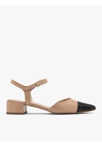Ryłko - Beżowo-czarne czółenka z otwartą piętą. Nosek buta: otwarty. Kolor: beżowy. Materiał: skóra. Obcas: na obcasie. Styl: street. Wysokość obcasa: średni #1