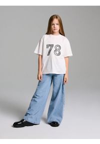 Sinsay - Koszulka z krótkim rękawem - kremowy. Kolor: kremowy. Długość rękawa: krótki rękaw. Długość: krótkie #1