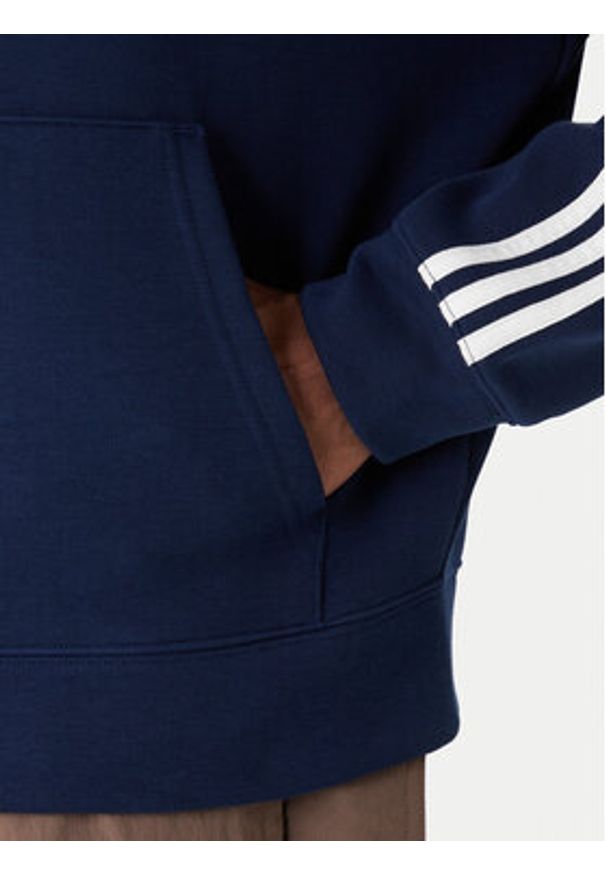 Adidas - adidas Bluza adicolor Spacer KD4086 Granatowy Loose Fit. Okazja: na spacer. Kolor: niebieski. Materiał: syntetyk, bawełna