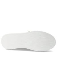 Sneakersy damskie S.Barski, cholewka skóra naturalna perforowana wiązanie klasyczne niski fason zaokrąglony nosek gruba podeszwa casualowy charakter,. Okazja: na co dzień. Kolor: biały. Materiał: skóra. Szerokość cholewki: normalna #8