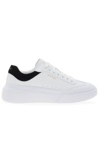 skechers - Buty Skechers Cordova Classic 185060WBK - białe. Zapięcie: sznurówki. Kolor: biały. Materiał: guma, syntetyk, skóra. Szerokość cholewki: normalna. Wzór: gładki. Model: Skechers Sport