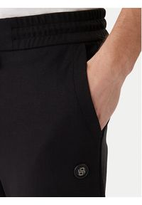 BOSS Spodnie dresowe 50555853 Czarny Regular Fit. Kolor: czarny. Materiał: bawełna #4