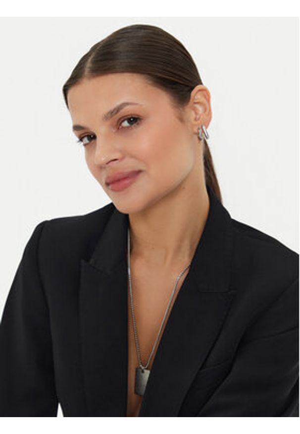 Calvin Klein Kolczyki 35000578 Srebrny. Materiał: metalowe. Kolor: srebrny