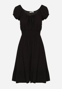Born2be - Czarna Wiskozowa Sukienka z Gumkami w Pasie Ściągana przy Dekolcie z Falbanką Tiimamla. Okazja: na spacer. Kolor: czarny. Materiał: wiskoza. Długość rękawa: krótki rękaw #7