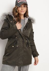 Born2be - Zielono-Szara Kurtka Parka z Futerkowym Odpinanym Zdobieniem przy Kapturze Inellae. Okazja: na co dzień. Kolor: zielony. Materiał: dzianina, jeans, futro. Wzór: aplikacja. Styl: klasyczny, casual, elegancki #5