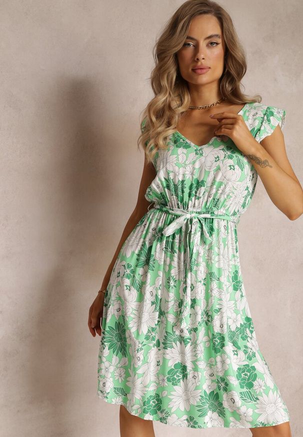 Renee - Zielona Rozkloszowana Sukienka z Wiskozy i Wiązanym Paskiem Anzio. Typ kołnierza: kołnierz z falbankami. Kolor: zielony. Materiał: wiskoza. Długość: mini