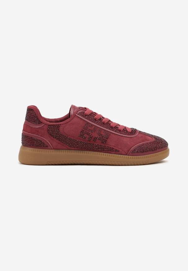 Born2be - Bordowe Sneakersy na Kauczukowej Podeszwie z Cyrkoniami Amondelle. Okazja: na co dzień. Kolor: czerwony. Materiał: kauczuk. Wzór: aplikacja