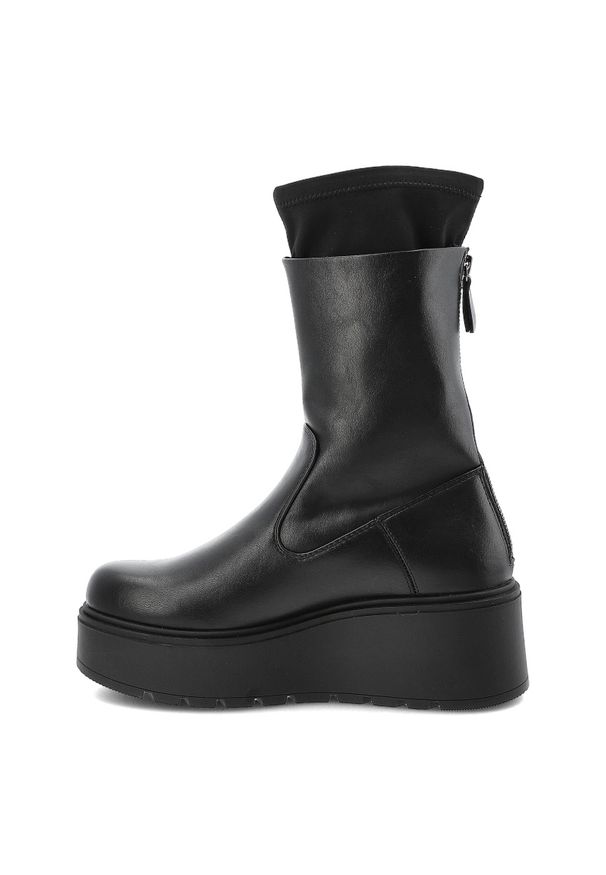 Czarne Botki Maciejka Stylowe Buty Damskie Na Platformie. Okazja: na co dzień. Kolor: czarny. Materiał: skóra. Szerokość cholewki: normalna. Obcas: na platformie. Styl: elegancki