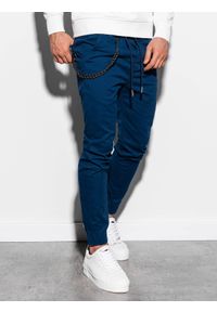 Ombre Clothing - Spodnie męskie joggery P908 - granatowe - XXL. Okazja: na co dzień. Kolor: niebieski. Materiał: elastan, bawełna. Wzór: aplikacja. Styl: casual, klasyczny