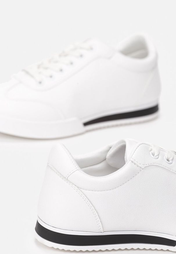 Born2be - Białe Sneakersy Seems to Change. Nosek buta: okrągły. Zapięcie: sznurówki. Kolor: biały. Szerokość cholewki: normalna. Obcas: na płaskiej podeszwie