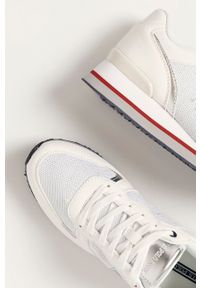 U.S. Polo Assn. Buty kolor biały na płaskiej podeszwie. Nosek buta: okrągły. Zapięcie: sznurówki. Kolor: biały. Materiał: guma. Obcas: na płaskiej podeszwie #4