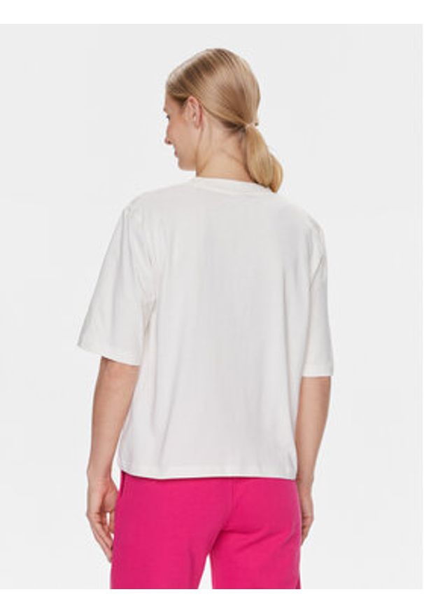 Guess T-Shirt V4RI07 K8FQ4 Biały Boxy Fit. Kolor: biały. Materiał: bawełna