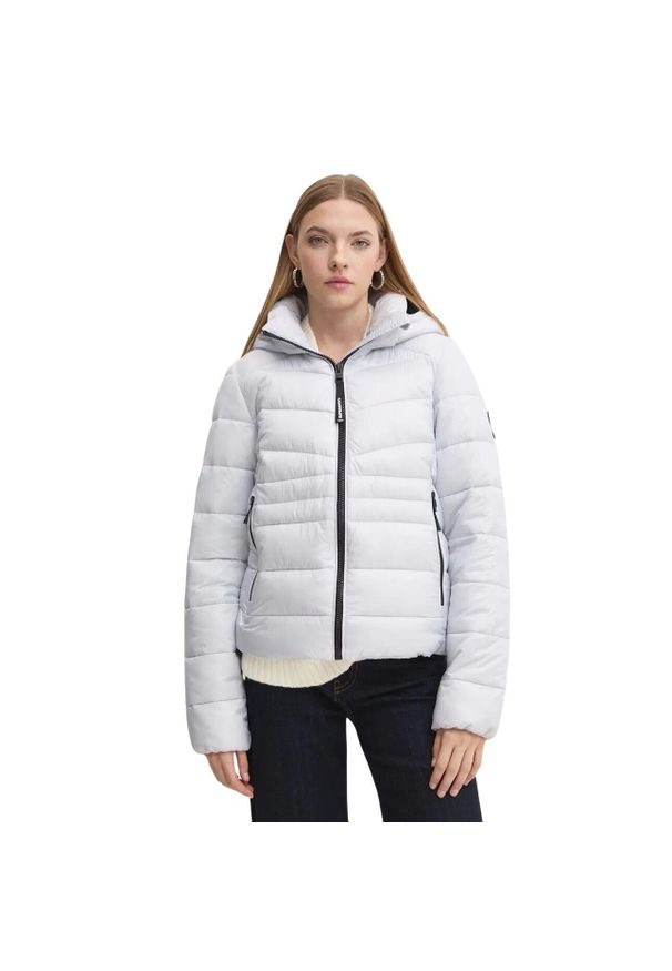 Damska ocieplana kurtka puchowa Superdry Fuji Quilt. Kolor: fioletowy. Materiał: puch
