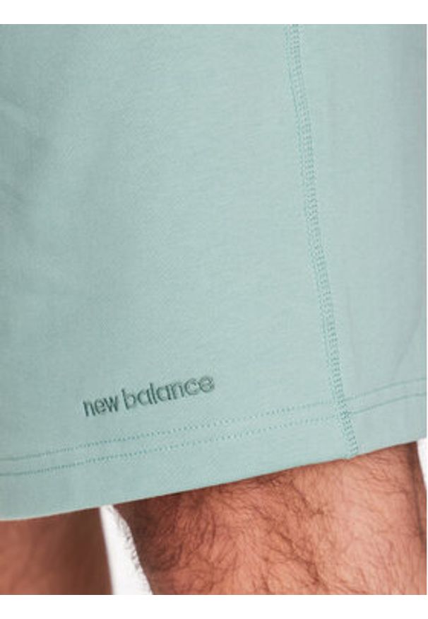 New Balance Szorty sportowe Athletics MS23550 Zielony Relaxed Fit. Kolor: zielony. Materiał: bawełna. Styl: sportowy
