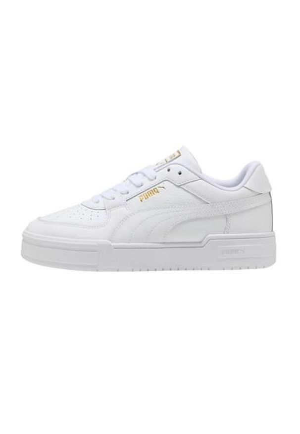 Buty do chodzenia damskie Puma California Pro Classic Ii. Zapięcie: sznurówki. Kolor: biały. Materiał: guma, skóra, tkanina, materiał, syntetyk. Szerokość cholewki: normalna. Sport: turystyka piesza