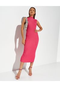 ACLER AUSTRALIA - Różowa sukienka midi Rickman. Kolor: różowy, wielokolorowy, fioletowy. Materiał: prążkowany, materiał. Typ sukienki: dopasowane. Długość: midi #2