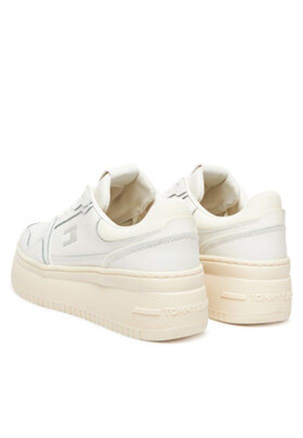 Tommy Jeans Sneakersy Tjw Retro Basket Flatform EN0EN02840 Écru. Kolor: kremowy. Materiał: skóra