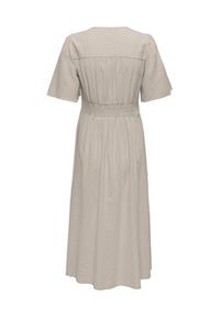 only - ONLY Sukienka codzienna Tizana 15373535 Beżowy Regular Fit. Okazja: na co dzień. Kolor: beżowy. Materiał: bawełna. Typ sukienki: proste. Styl: casual #4