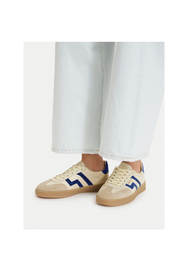 GANT - Sneakersy Gant. Kolor: kremowy