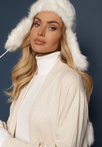 Renee - Jasnobeżowy Casualowy Długi Kardigan z Dodatkiem Bawełny i Wiskozy Meralei. Okazja: na co dzień. Kolor: beżowy. Materiał: bawełna, wiskoza. Długość: długie. Sezon: jesień, wiosna. Styl: casual
