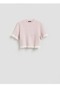 Reserved - Sweter z warkoczowym splotem - pastelowy róż. Kolor: różowy. Materiał: dzianina, wełna. Wzór: ze splotem #1