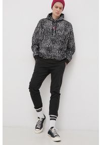 Tommy Jeans Bluza bawełniana męska kolor czarny z kapturem wzorzysta. Typ kołnierza: kaptur. Kolor: czarny. Materiał: bawełna