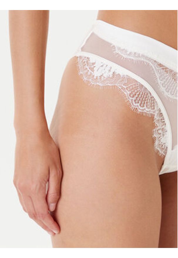Hunkemöller Figi brazylijskie Tiah 302393 Biały. Kolor: biały. Materiał: syntetyk