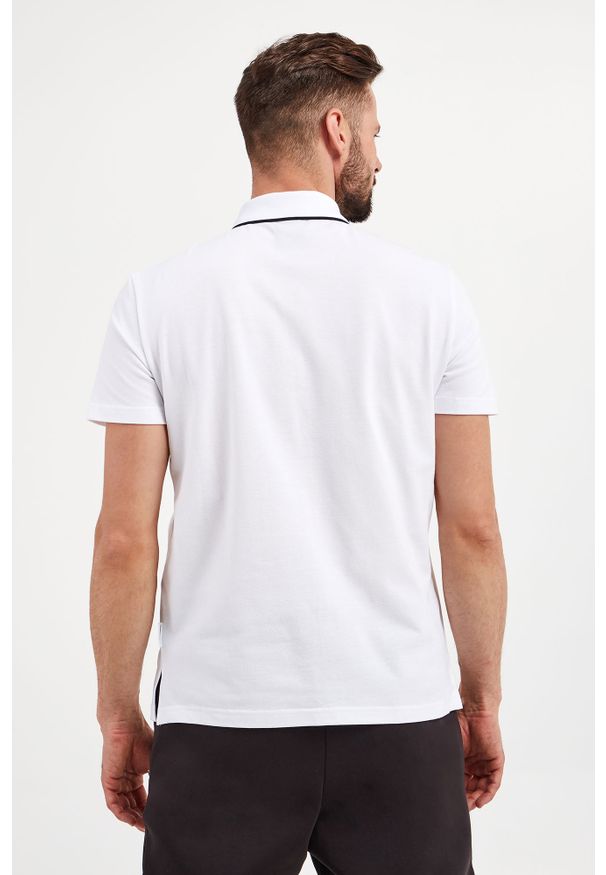 Armani Exchange - Polo ARMANI EXCHANGE. Typ kołnierza: polo. Wzór: nadruk. Styl: klasyczny