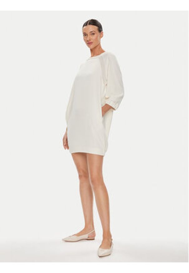Marella Sukienka codzienna Karlie 32261408 Beżowy Regular Fit. Okazja: na co dzień. Kolor: beżowy. Materiał: syntetyk. Typ sukienki: proste. Styl: casual