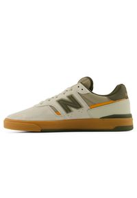 Buty męskie New Balance Numeric UN306CBM – zielone. Kolor: zielony. Materiał: guma, zamsz. Szerokość cholewki: normalna #2