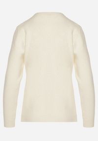 Born2be - Jasnobeżowy Sweter z Wełną w Klasycznym Stylu Firrive. Okazja: na co dzień. Kolor: beżowy. Materiał: wełna. Styl: klasyczny #5