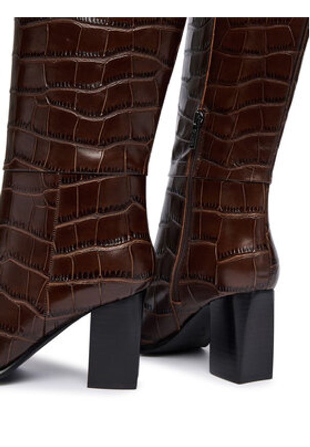 Guess Kozaki FLFPER LEP11 Brązowy. Kolor: brązowy. Materiał: skóra