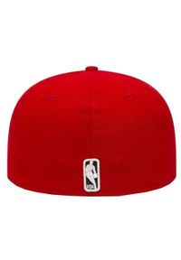 Czapka z daszkiem męska New Era Chicago Bulls NBA Basic Cap. Kolor: czerwony. Materiał: poliester