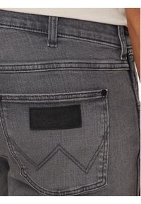 Wrangler Jeansy Greensboro W15Q29Z47 112330502 Szary Straight Leg. Kolor: szary #4