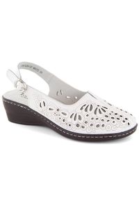 Skórzane komfortowe sandały damskie pełne ażurowe białe T.Sokolski L24-27. Kolor: biały. Materiał: skóra. Wzór: ażurowy #7