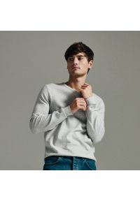 Reserved - Sweter z bawełny organicznej - Jasny szary. Kolor: szary. Materiał: bawełna