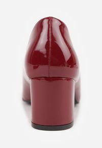 Renee - Bordowe Czółenka Vices Lakierowane na Słupku z Wkładką ze Skóry Naturalnej Tinaselle. Okazja: na spotkanie biznesowe. Kolor: czerwony. Materiał: skóra, lakier. Obcas: na słupku. Styl: biznesowy #9