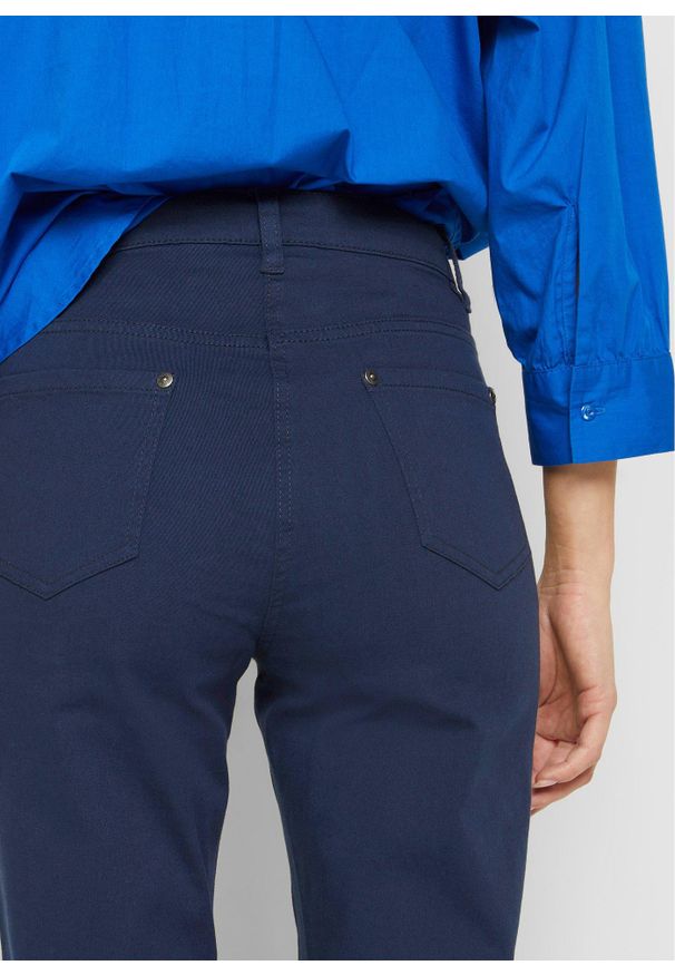 bonprix - Spodnie 7/8, high waist. Stan: podwyższony. Kolor: niebieski