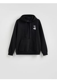 Reserved - Bluza z nadrukiem na plecach - czarny. Kolor: czarny. Materiał: bawełna, dzianina. Wzór: nadruk #1