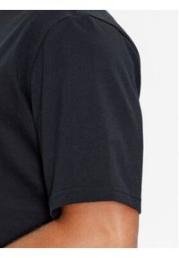 Converse T-Shirt Chuck Retro Ct Collegiate Ss Tee 10025293-A01 Czarny Regular Fit. Kolor: czarny. Materiał: bawełna. Styl: retro