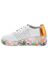 Białe Sneakersy Artiker Ażurowe Obuwie Damskie. Zapięcie: sznurówki. Kolor: biały. Materiał: materiał. Szerokość cholewki: normalna. Wzór: ażurowy. Styl: sportowy #4