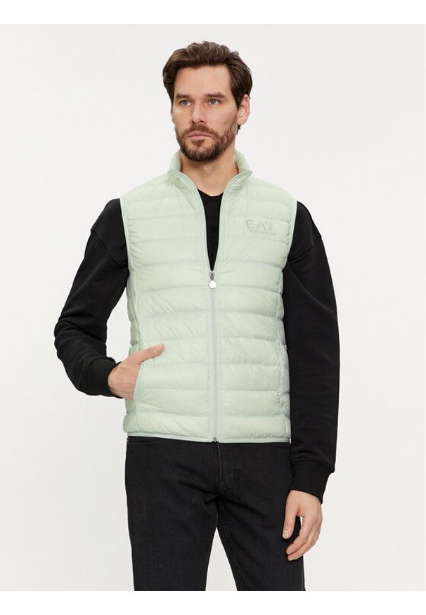 EA7 Emporio Armani Bezrękawnik 8NPQ01 PN29Z 1133 Zielony Regular Fit. Kolor: zielony. Materiał: syntetyk. Długość rękawa: bez rękawów