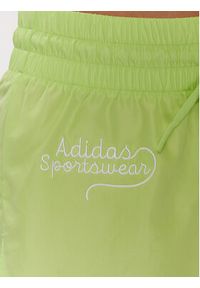 Adidas - adidas Szorty sportowe IA3148 Zielony Loose Fit. Kolor: zielony. Materiał: syntetyk #4