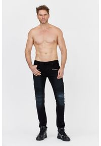 Balmain - BALMAIN Czarne jeansy męskie z białym logo. Kolor: czarny
