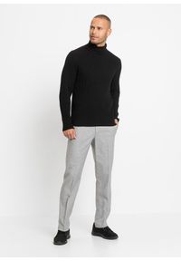 bonprix - Sweter z golfem, z prążkowanej bawełny z recyklingu. Typ kołnierza: golf. Kolor: czarny. Materiał: prążkowany, bawełna. Wzór: prążki #2