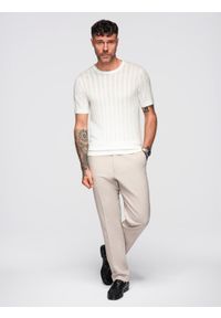 Ombre Clothing - Męski ażurowy sweter z okrągłym dekoltem i krótkim rękawem – biały V1 - Rozmiar: XXL. Kolor: biały. Materiał: wiskoza, prążkowany, dzianina, elastan, nylon. Długość rękawa: krótki rękaw. Długość: krótkie. Wzór: ażurowy. Styl: elegancki #3