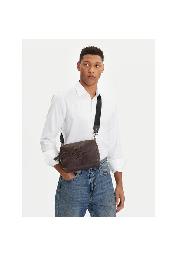 Saszetka Aeronautica Militare. Kolor: brązowy