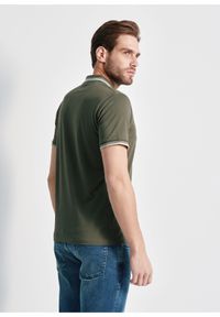 Ochnik - Zielona koszulka polo męska. Typ kołnierza: polo. Kolor: zielony. Materiał: bawełna. Długość rękawa: krótki rękaw. Długość: krótkie #3